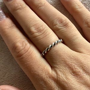 Pandora Twist Ring